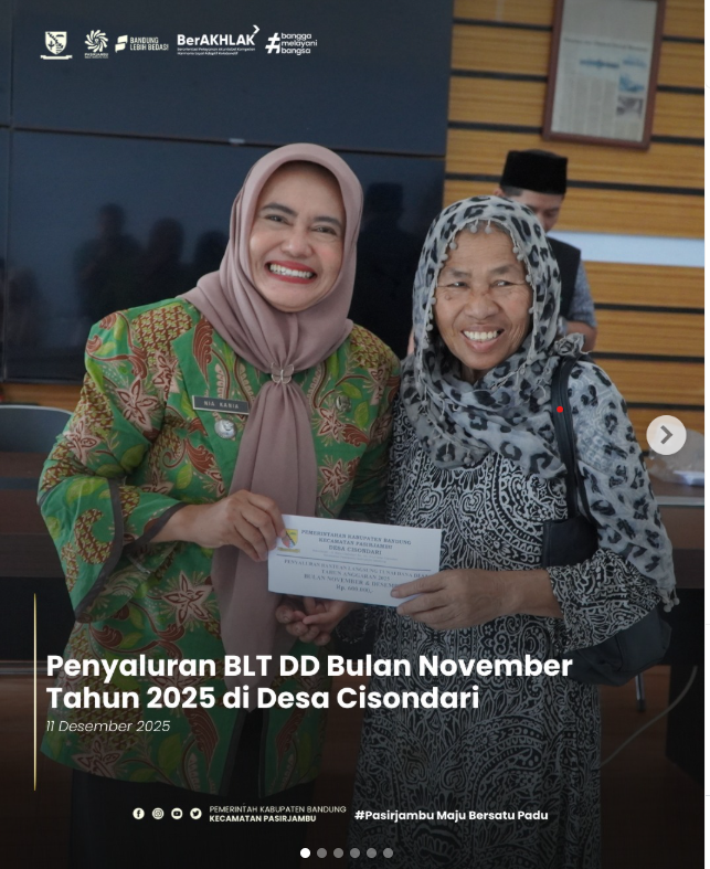 11-desember-2025-ibu-camat-pasirjambu-turut-hadir-dalam-kegiatan-penyaluran-bantuan-langsung-tunai-dana-desa-blt-dd-untuk-bulan-november-yang-diberikan-kepada-warga-desa-cisondari