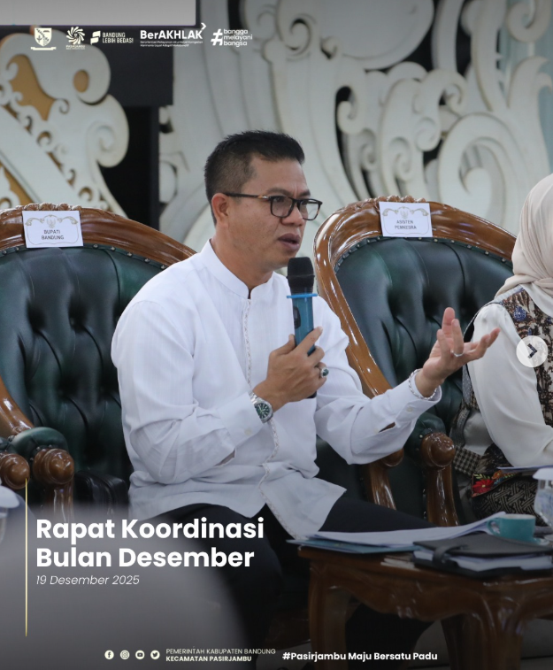 ibu-camat-pasirjambu-menghadiri-kegiatan-rapat-koordinasi-bulanan-pemerintah-daerah-kabupaten-bandung-bulan-desember-tahun-2025