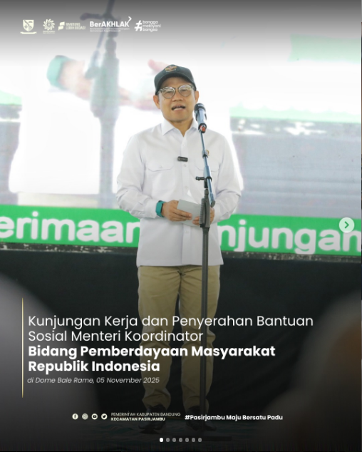 kunjungan-kerja-dan-penyerahan-bantuan-sosial-yang-berlangsung-di-dome-bale-rame